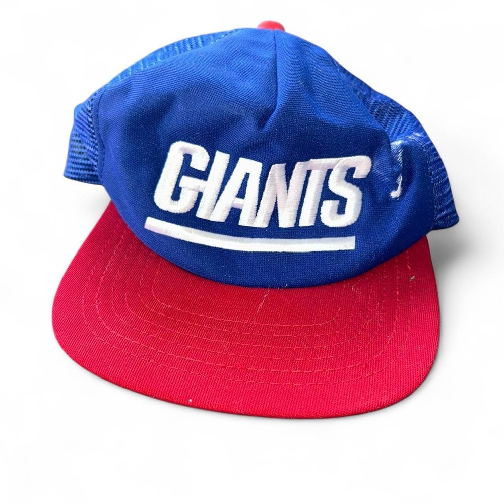 New Era 80’s New York Giants Vintage NFL Trucker Snapback Hat White Stain